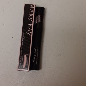 Love Lash Lengthening Mascara